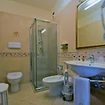 Tito Serrano' 3*
