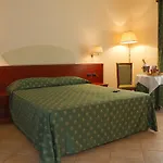 Tito Serrano' Hotel