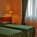 Tito Serrano' Hotel