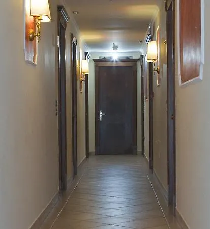 Tito Serrano' Hotel 3*